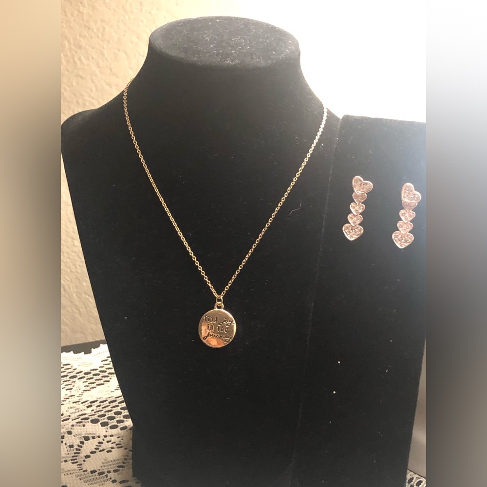 Gold Pendant Necklace and Heart Earrings Set